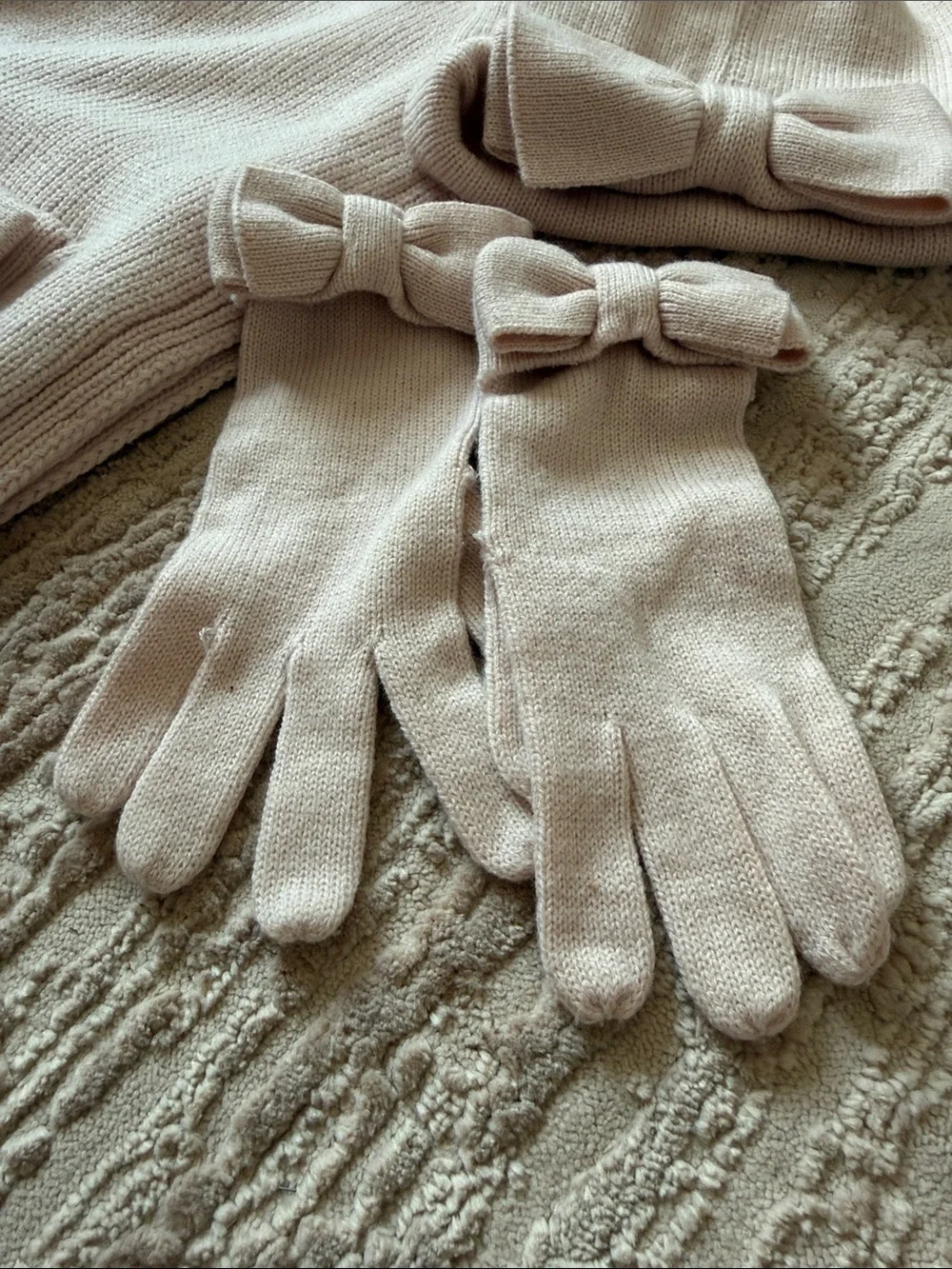 Kate Spade Set of 3: Scarf, Beanie & Gloves Light Pink